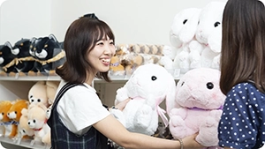 展示会出展・出張